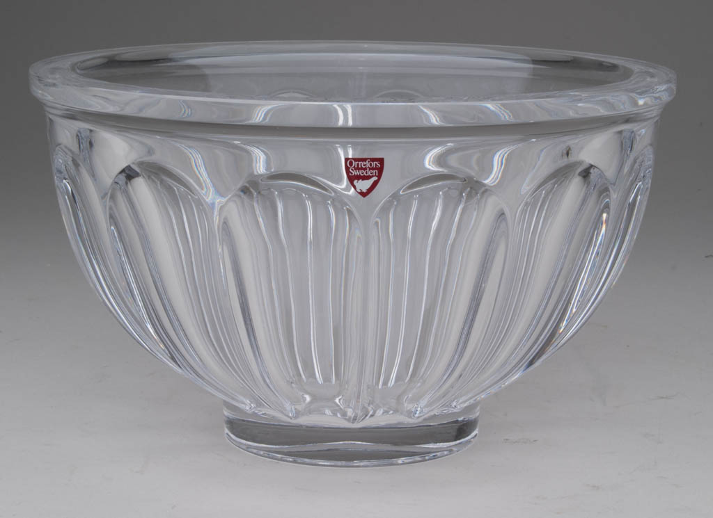 ORREFORS CRYSTAL FLUTED BOWL Jeffrey S. Evans & Associates