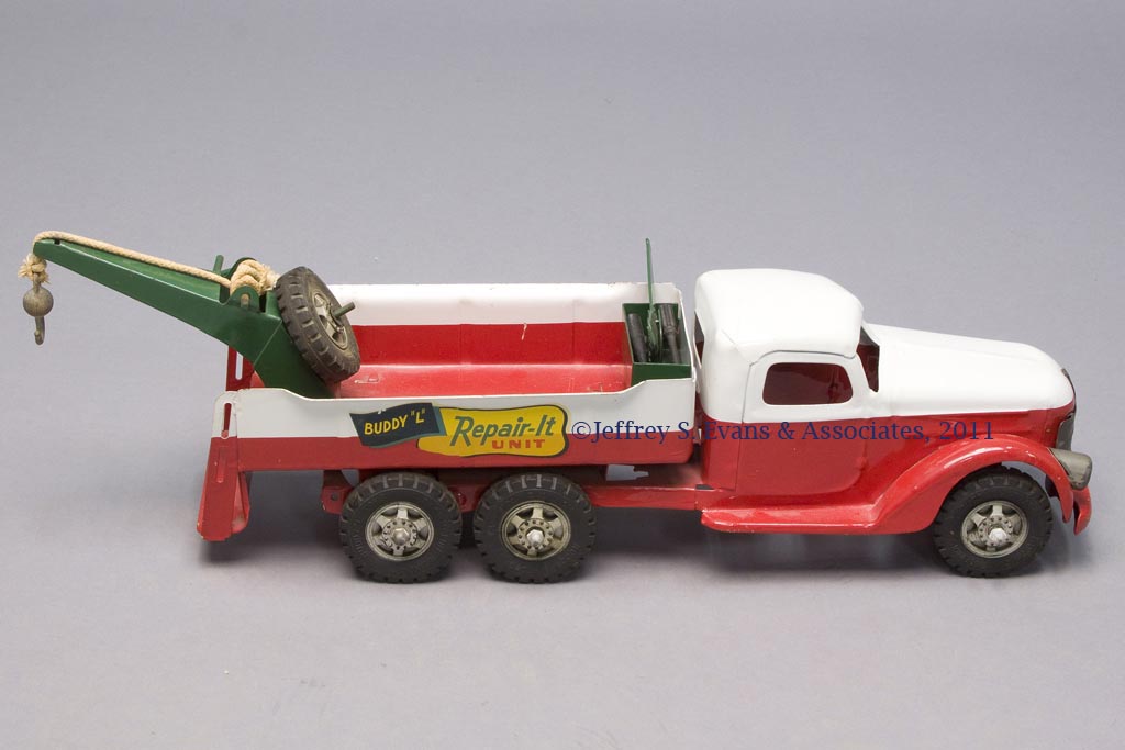BUDDY "L" PRESSED STEEL REPAIR-IT UNIT TOY WRECKER TRUCK - Jeffrey S