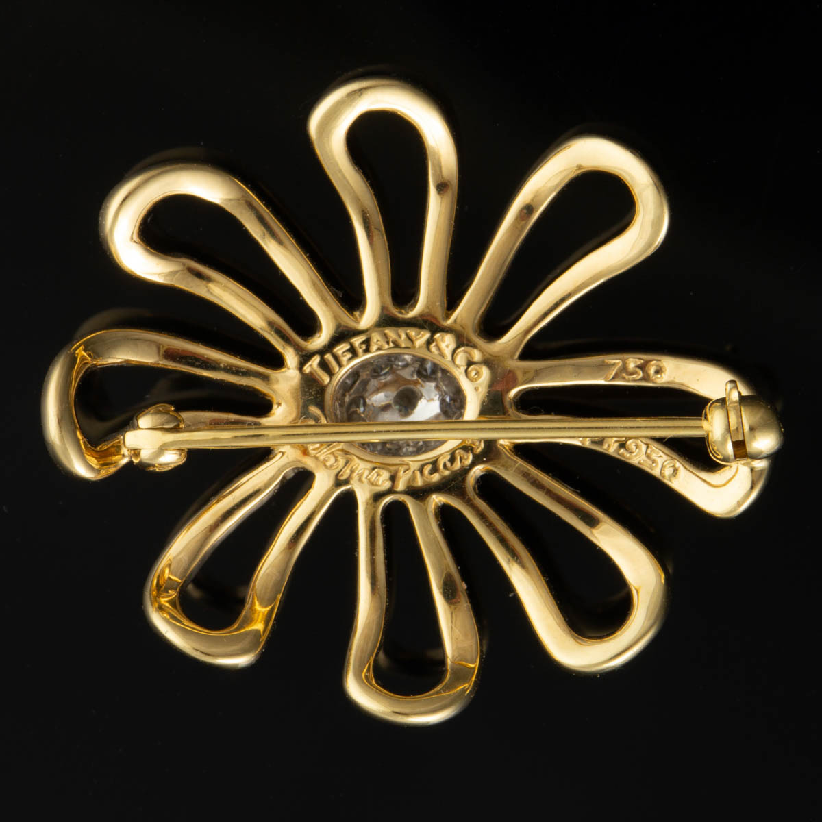 PALOMA PICASSO FOR TIFFANY & CO. 18K YELLOW GOLD, PLATINUM, AND DIAMOND DAISY FLOWER PIN / BROOCH