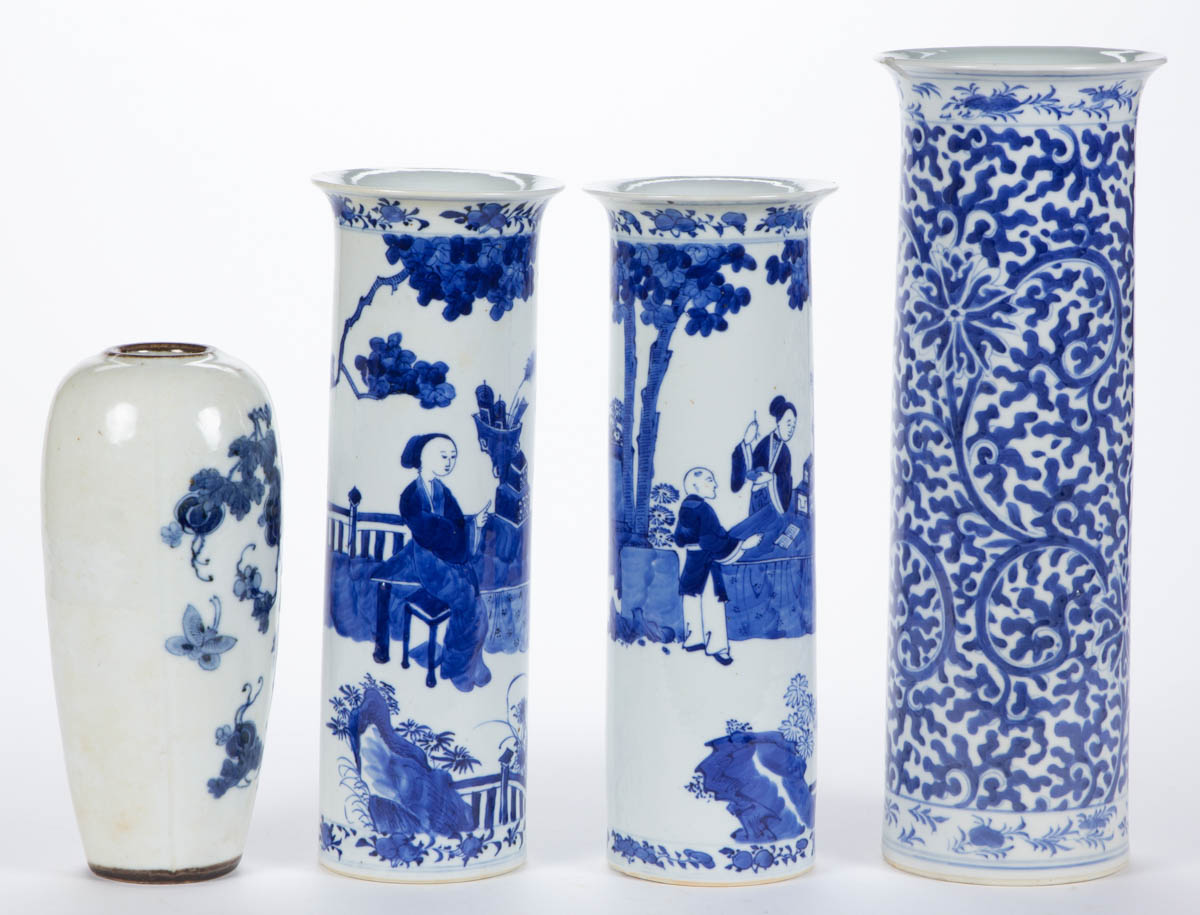 CHINESE EXPORT BLUE AND WHITE PORCELAIN VASES, LOT OF FOUR