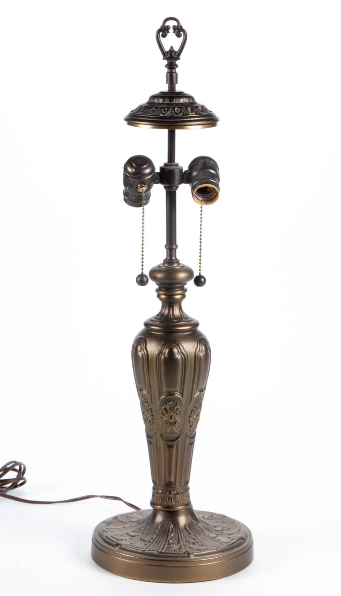 FENTON FLOWERS AND BUTTERFLIES REVERSE-PAINTED ELECTRIC TABLE LAMP