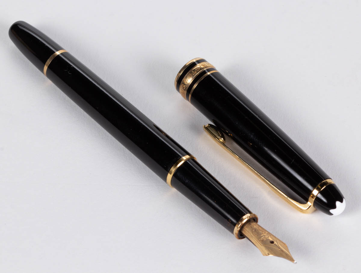 MONT BLANC MEISTERSTUCK 4810 FOUNTAIN PEN