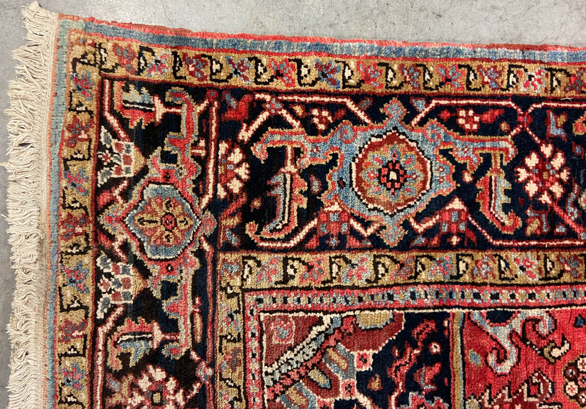 ANTIQUE PERSIAN HERIZ ROOM-SIZE ORIENTAL RUG / CARPET