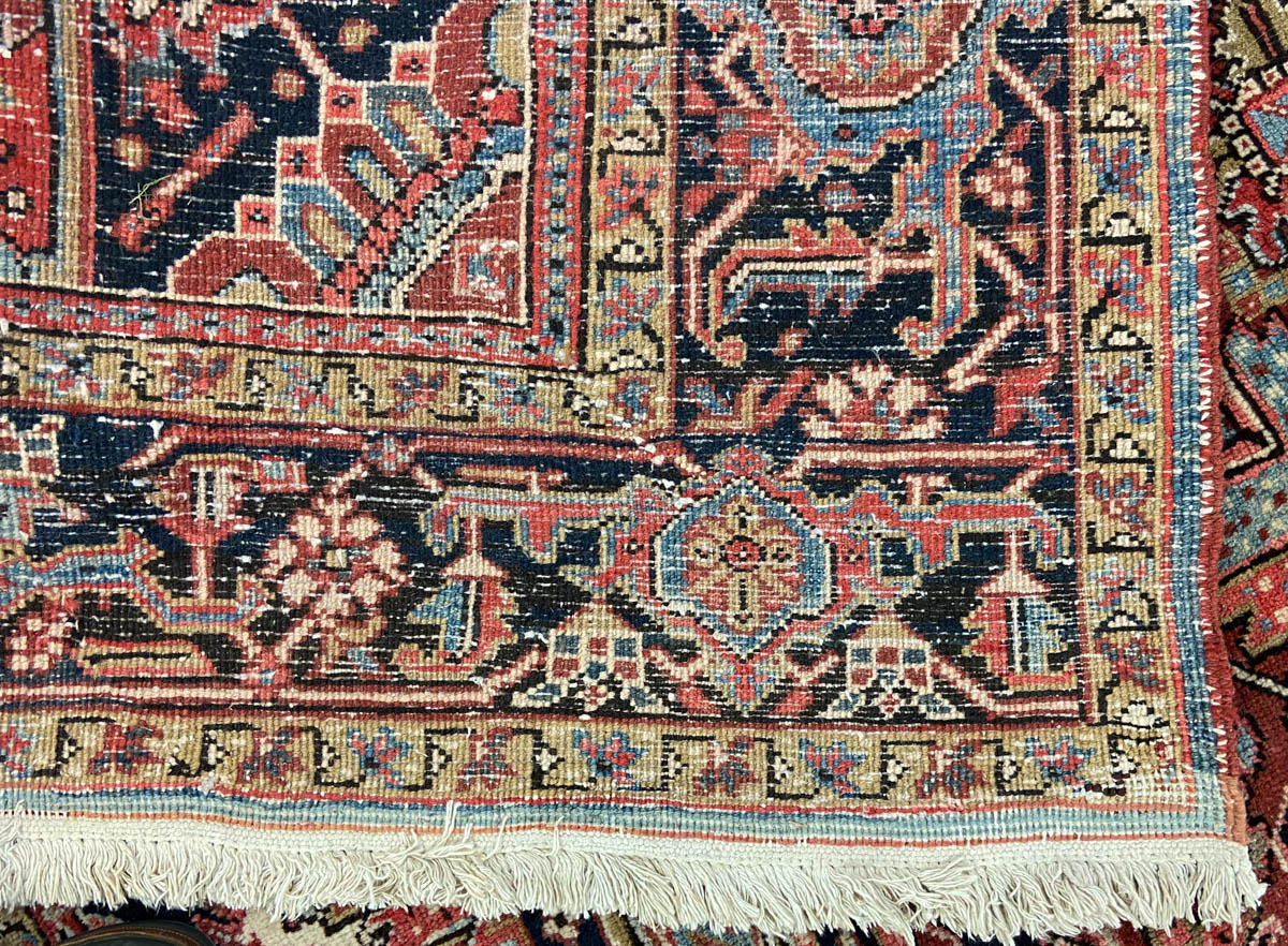 ANTIQUE PERSIAN HERIZ ROOM-SIZE ORIENTAL RUG / CARPET