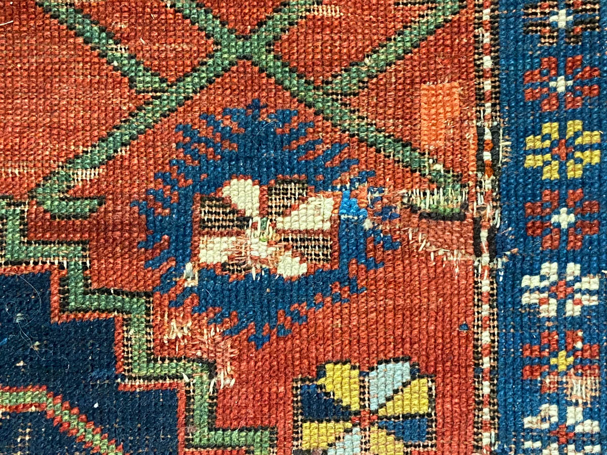 ANTIQUE CAUCASIAN KAZAK TRIBAL RUG / CARPET