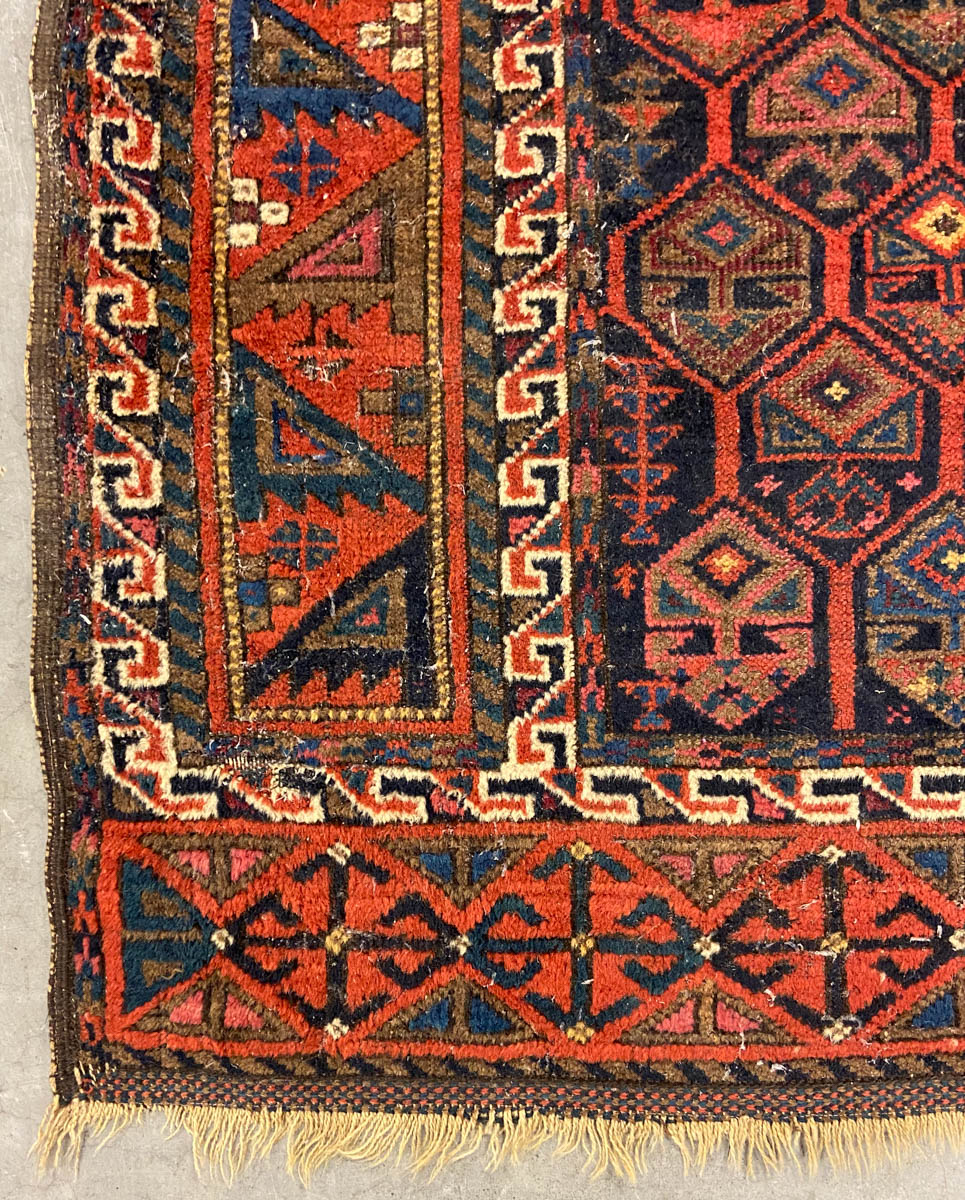 ANTIQUE CAUCASIAN PRAYER RUG