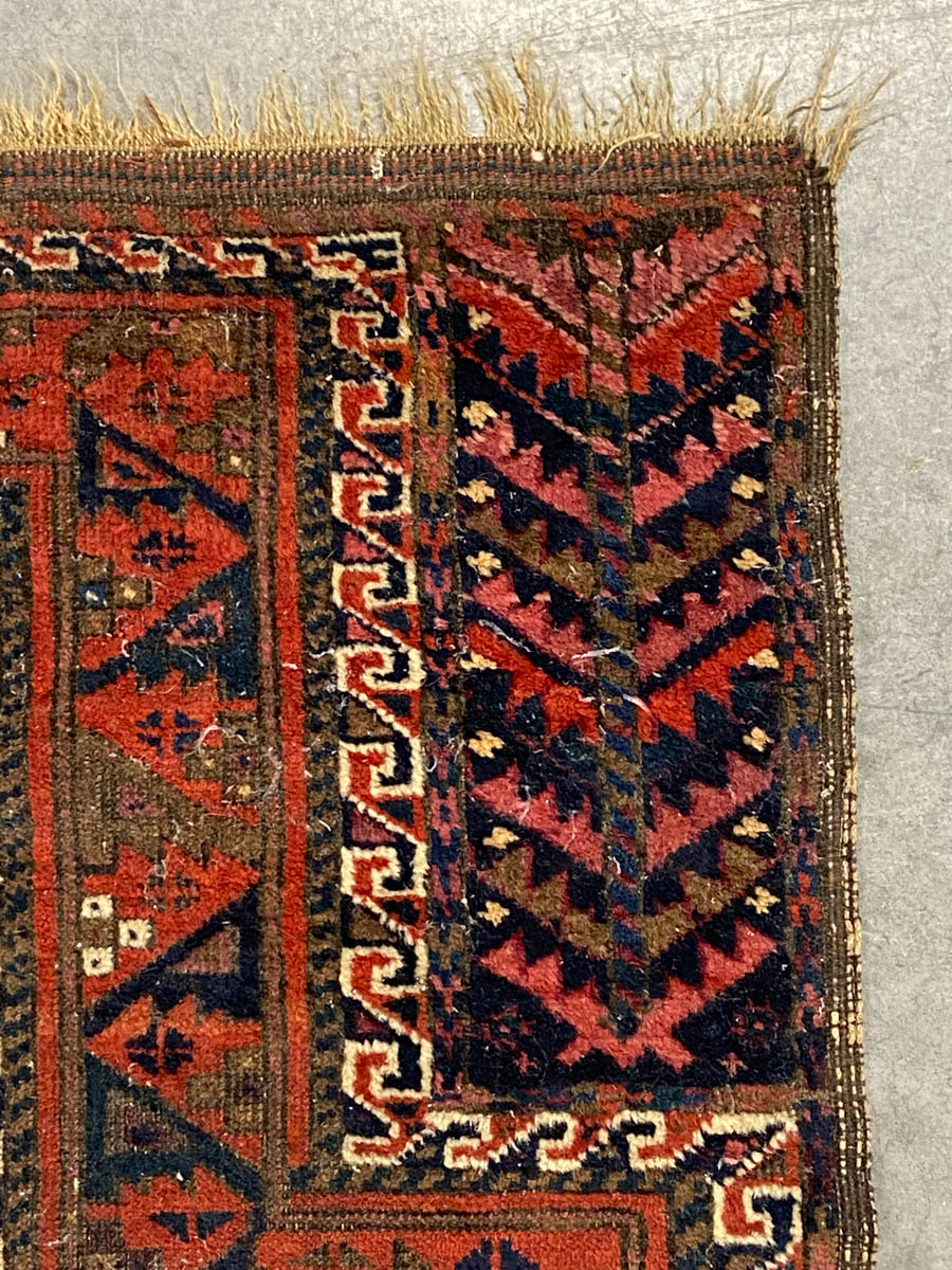 ANTIQUE CAUCASIAN PRAYER RUG
